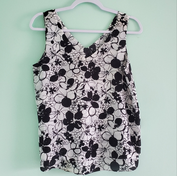 Ann Taylor Factory White Floral Tank, V-neck Petite SP - Picture 1 of 6